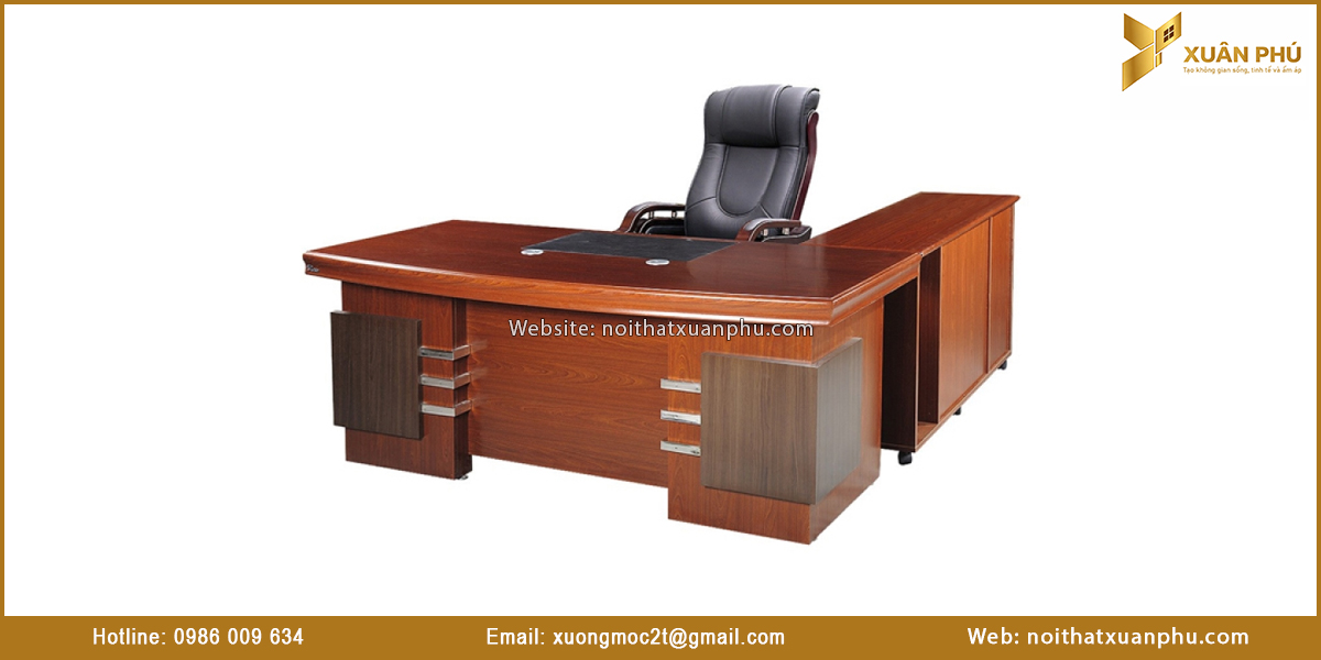 Đặt mua bàn giám đốc